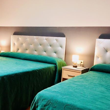 Hotel Vinas 17 เตรูเอล ภายนอก รูปภาพ