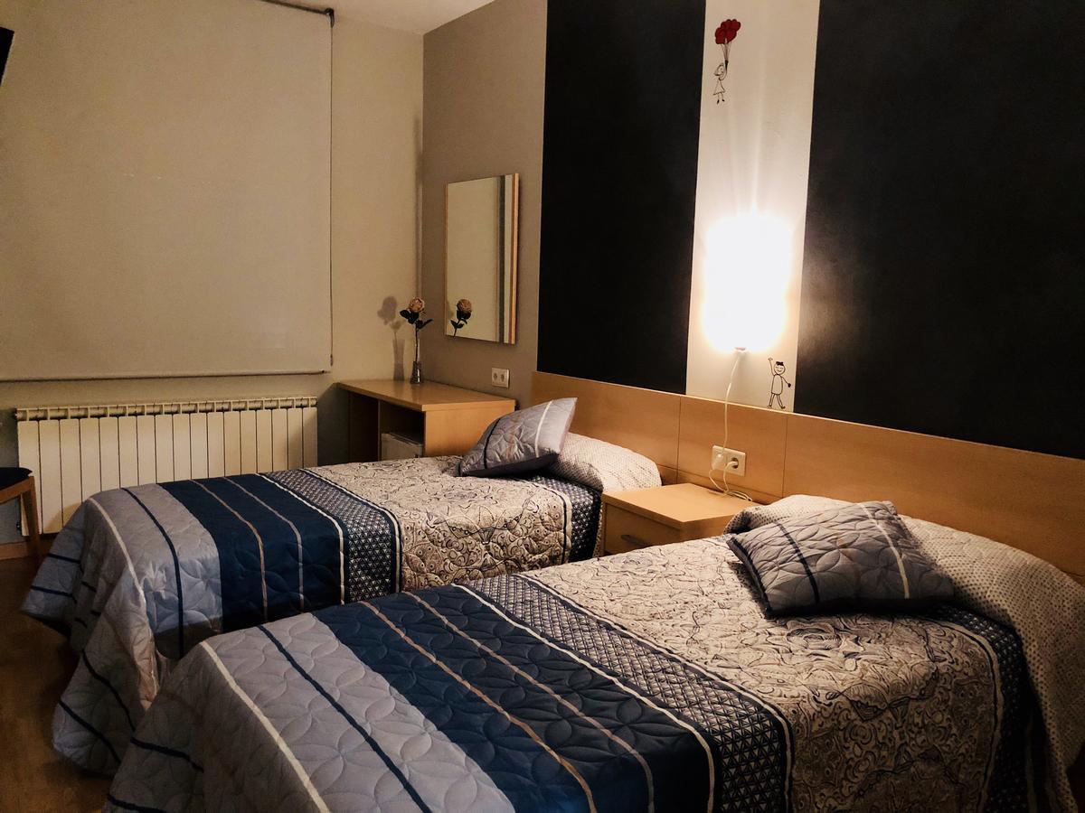 Hotel Vinas 17 เตรูเอล ภายนอก รูปภาพ