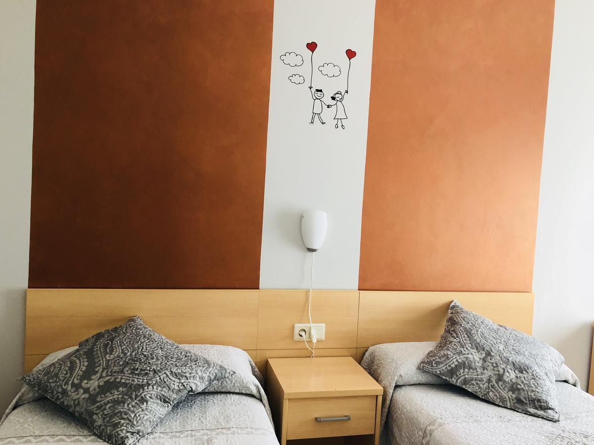 Hotel Vinas 17 เตรูเอล ภายนอก รูปภาพ