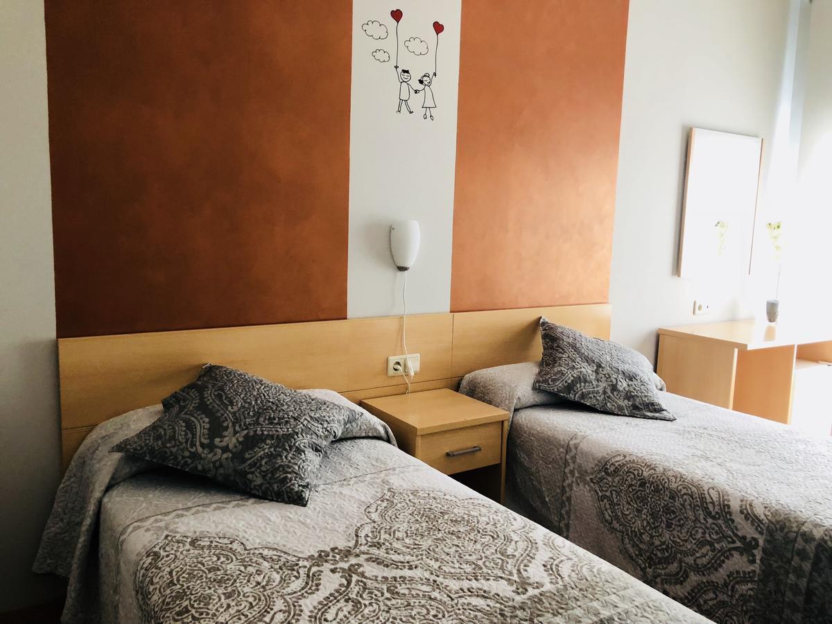 Hotel Vinas 17 เตรูเอล ภายนอก รูปภาพ